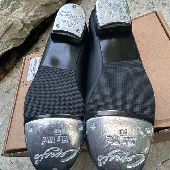 Capezio Oxford Style Tic Tap Toe Shoes – Size 6W – Model 443 - Picture 3 of 16